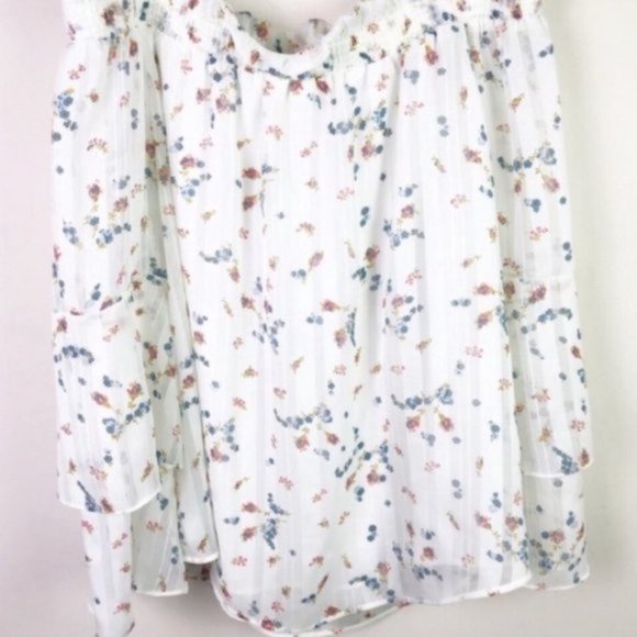 3/$15 Wayf Off The Shoulder Floral Long Sleeve NWT M - Picture 6 of 9